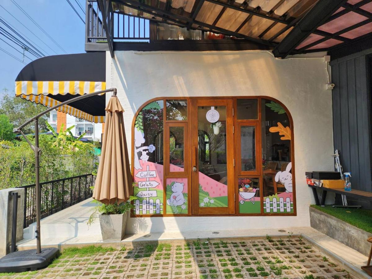 Capital O 75422 Million Pillows Chiang Mai Exteriör bild